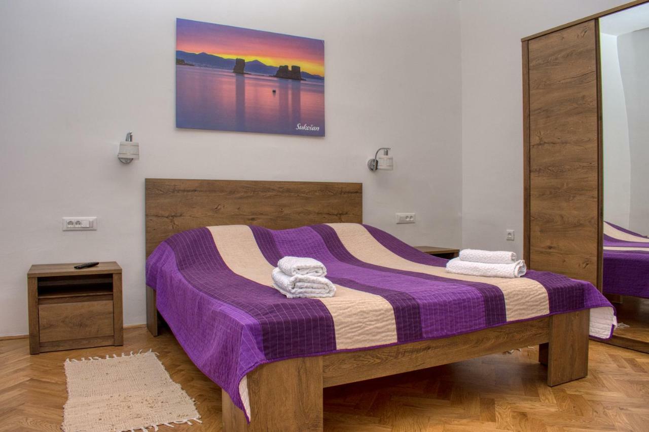 Apartman Ante Sukosan Bagian luar foto